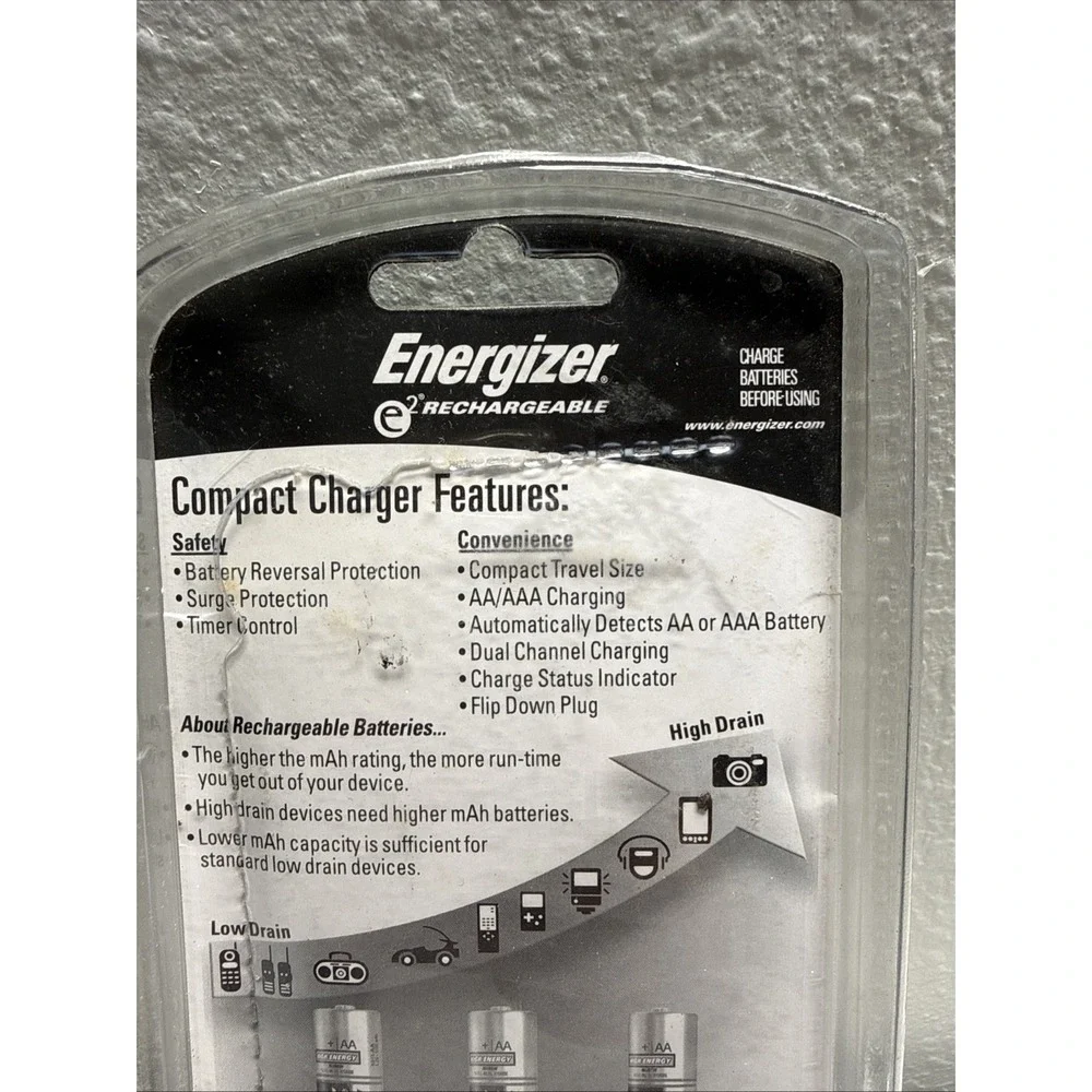 Energizer Rechargable Battery Charger AA AAA CHDCWB-4 New Sealed 2005